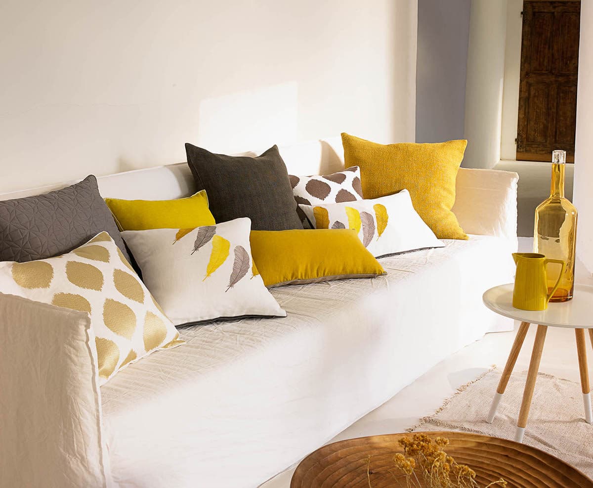 10 самых красивых подушек осени от Yves Delorme